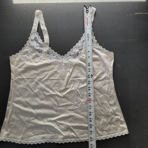 Vintage Maidenform Something Special White Cami Sleep top -  ILGWU - Picture 7 of 7